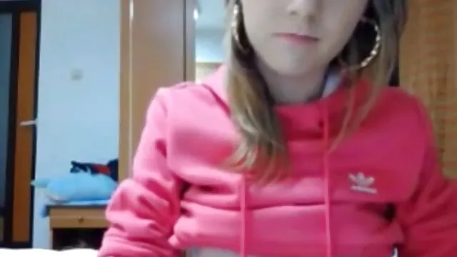 La pequeña Lacie porno con sub español Channing flexible se golpea