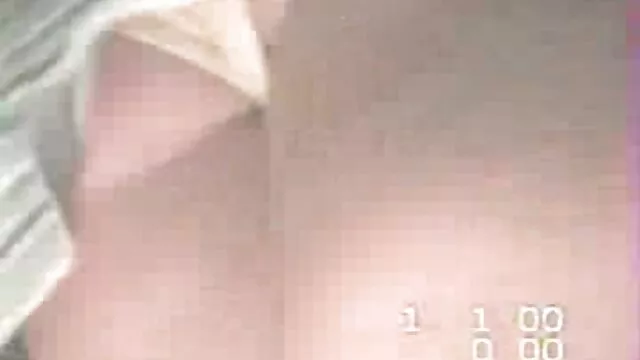 Hotel x videos subtitulados en español pelirroja gemelos