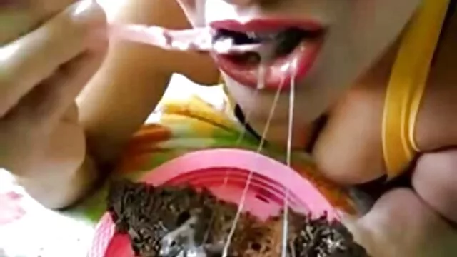 Nora en acción porno madres sub español grupal bukkake blowbang de Cum For Cover