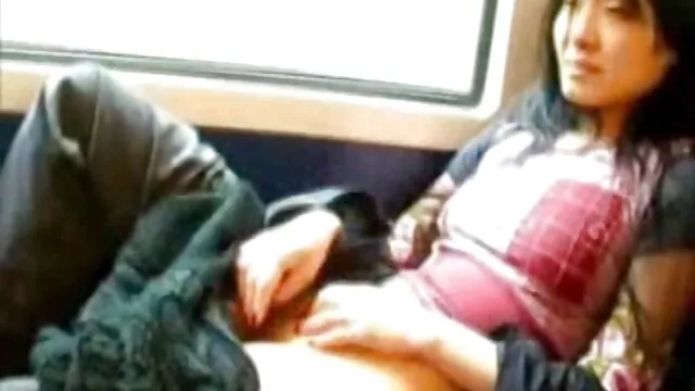 Nena aceitada follada hentai subtitulos por una gran polla negra