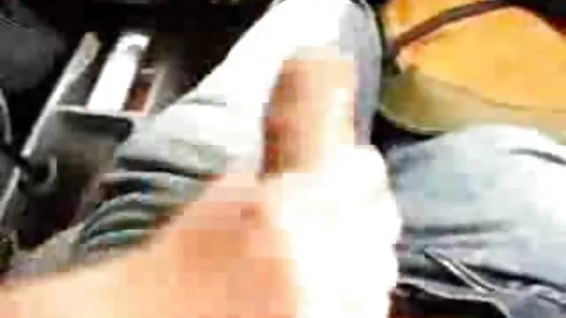 Nena caliente Weny con xnxx sub titulado en español sus dedos pegajosos