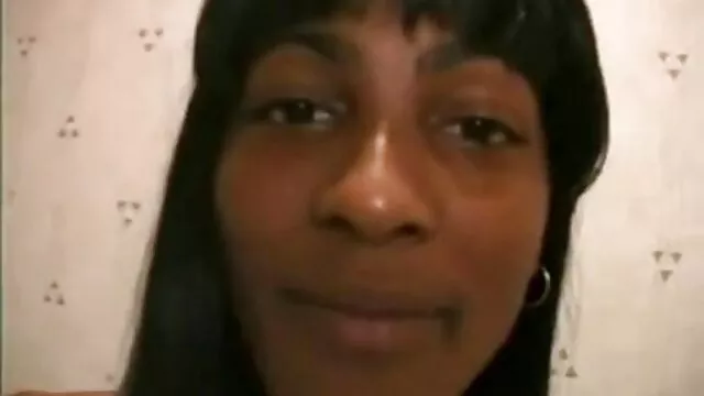 Shoplyfter - Adolescente linda se folla a un policía madre e hijo subtitulado en español espeluznante
