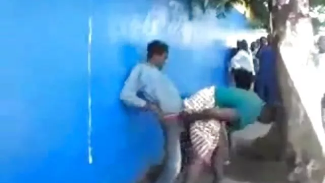 Fiesta de incesto subtitulado en español mierda