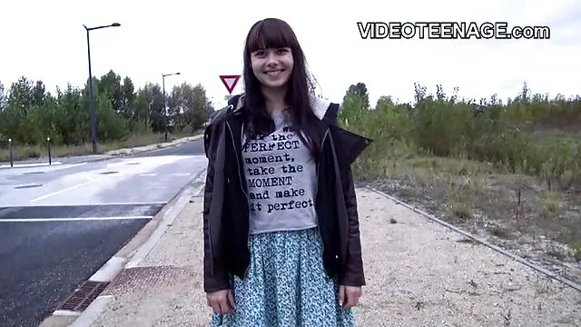 ¡Niñera atrapada masturbándose incesto hentai subtitulado en español con porno de nuevo!