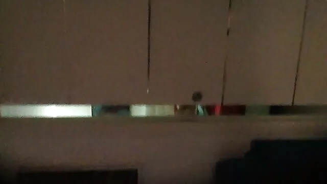 Sexy babe hentaisub espanol grandes pezones hinchados pezones duros frotando el coño