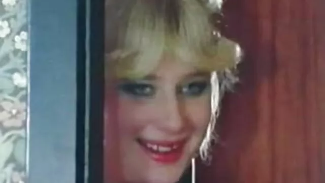 Chica gótica en porno subtitulado en español gratis la ducha